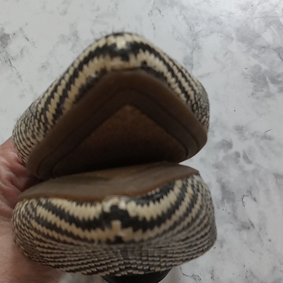 Lucky Brand Shoes - Picture 3 of 5